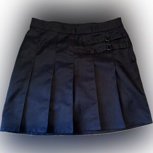 Navy pleated uniform skirt